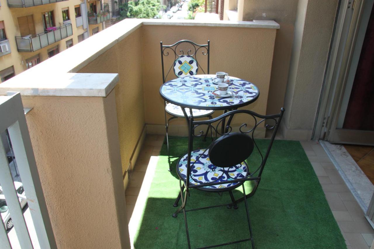 B&B Alexander-Room&Breakfast Palermo Exteriör bild