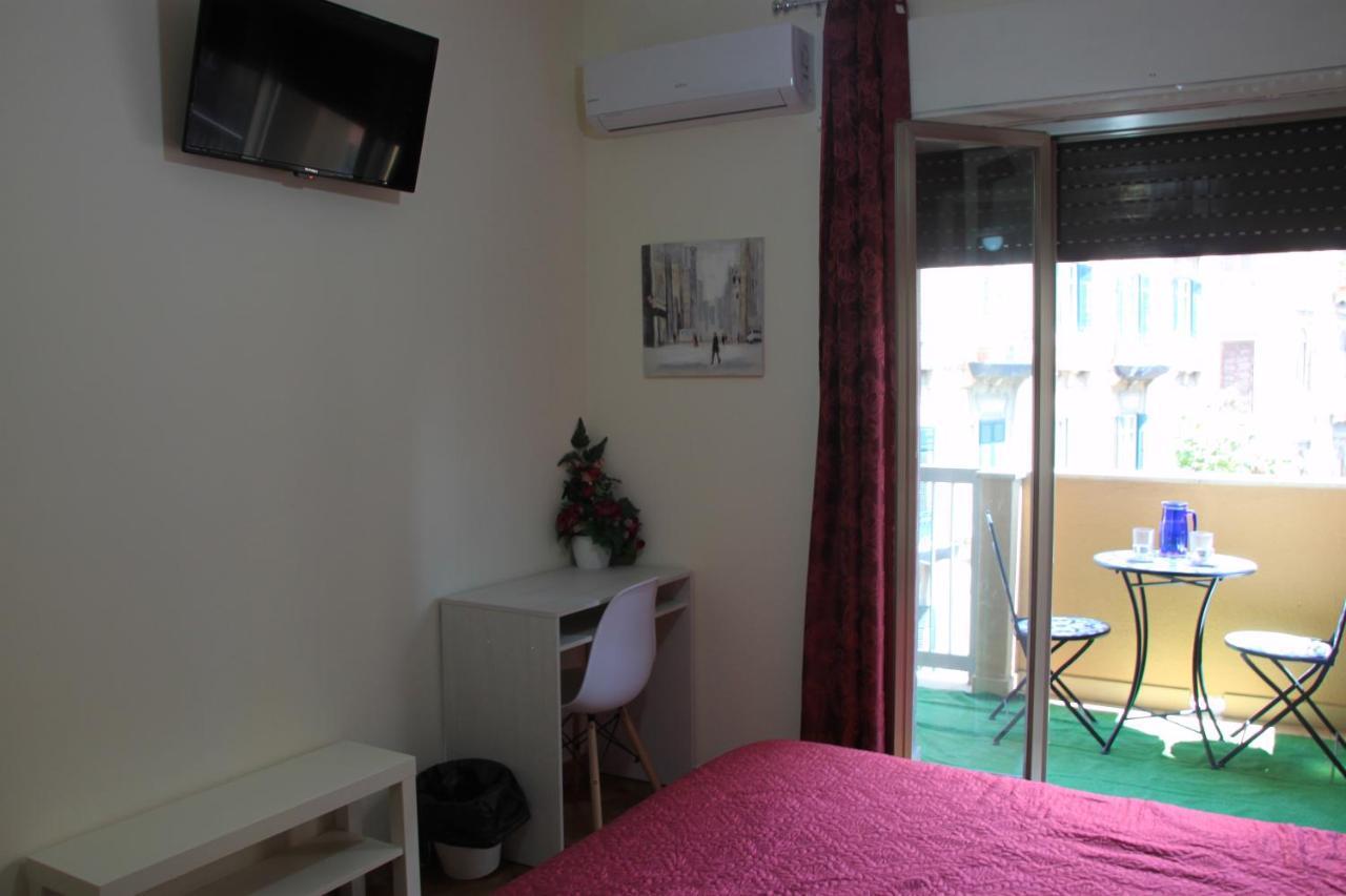 B&B Alexander-Room&Breakfast Palermo Exteriör bild