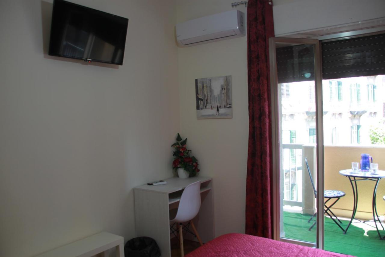 B&B Alexander-Room&Breakfast Palermo Exteriör bild